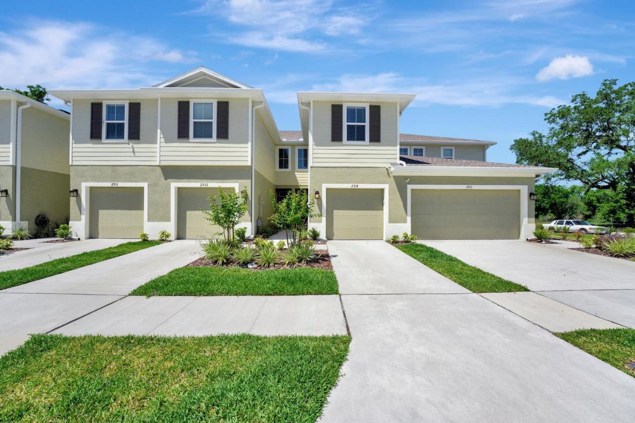 Zenhomes In Heart Of Brandon Convenient Location Экстерьер фото